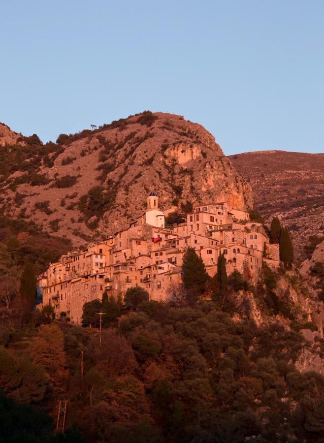 Mas Thomasine Séjour Romantique au calme Peillon Esterno foto